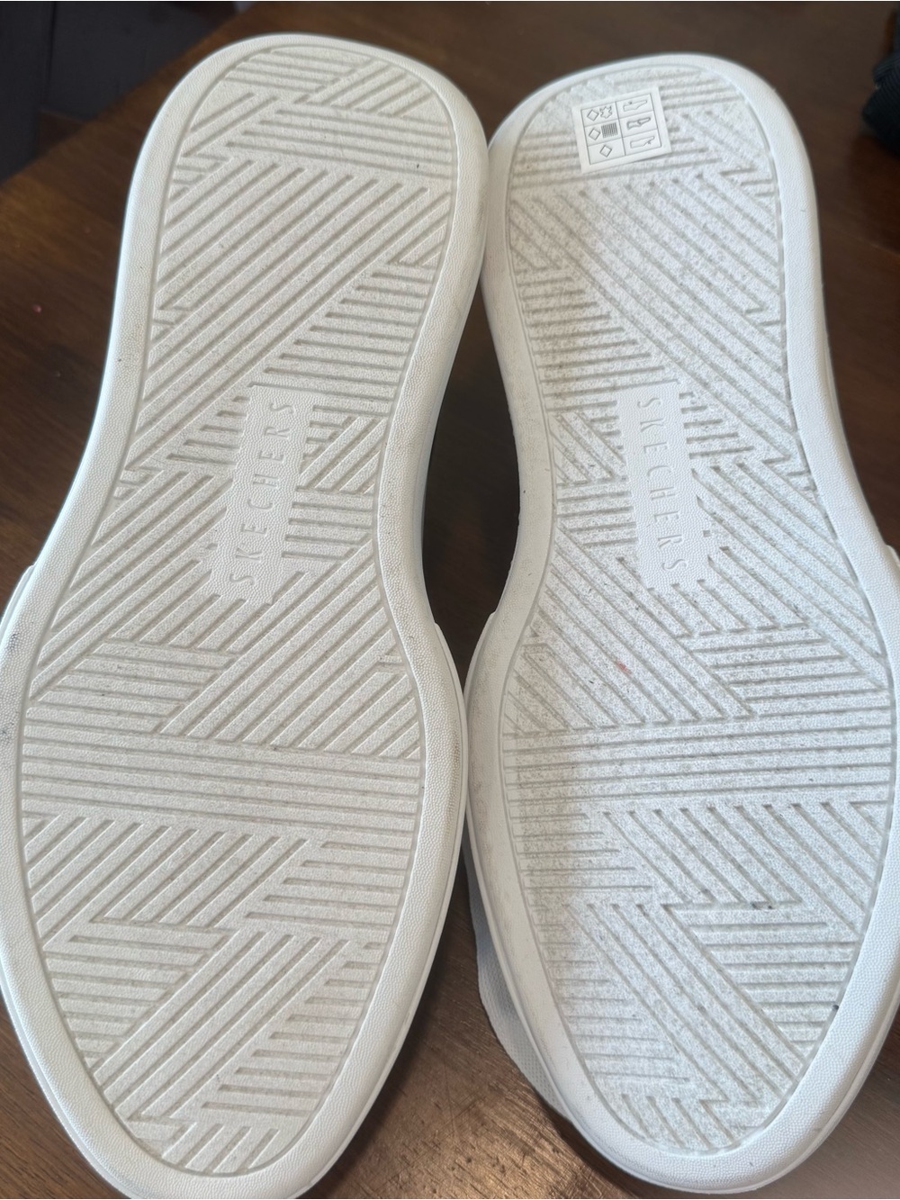 Skechers Cordova Classic Washable Sneaker Court Classics Shoes White Men’s 8.5 - Picture 6 of 9
